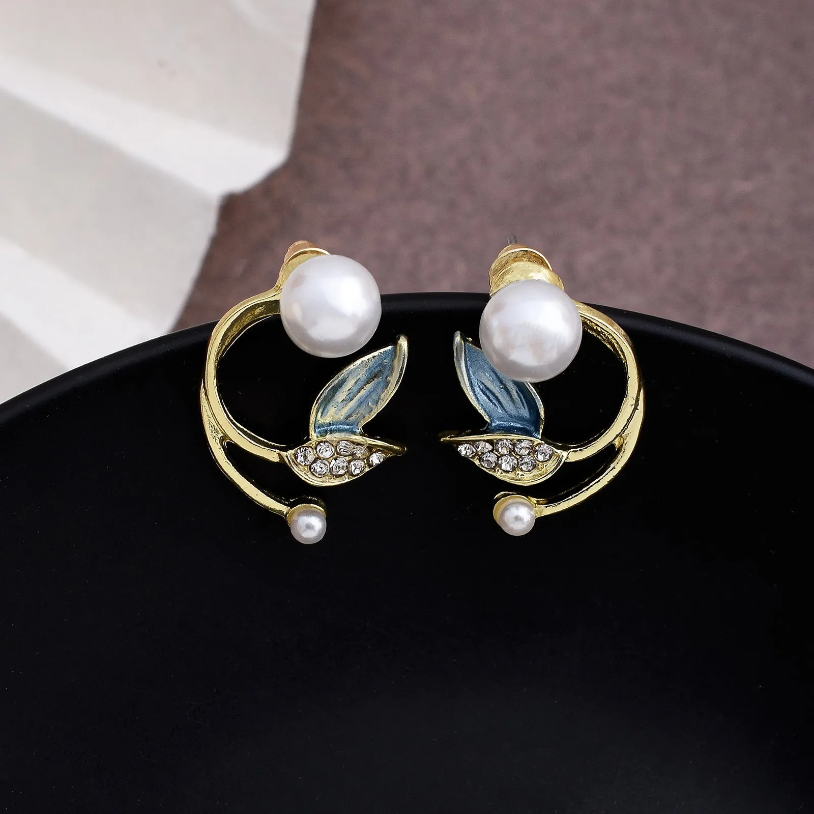 Bloom Fashionable Stud Earrings