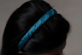 Chic Ruched Teal Satin Hairband for Stylish Hairdos