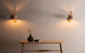 Stem Wall Light