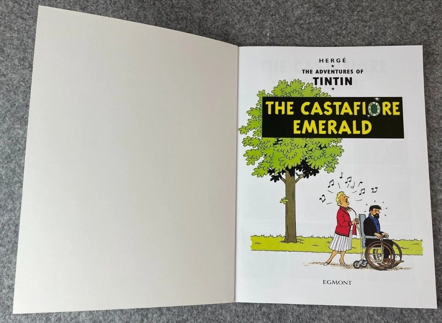 The Castafiore Emerald Tintin Book Egmont UK Paperback Edition